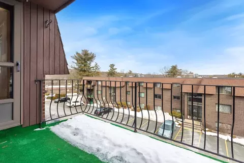 Exterior - 7 Thomas St # A, Saugus, MA 01906 photo 3 of 4