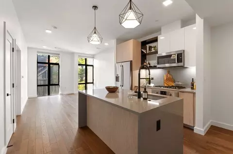 2 Sinclair Rd #302, Boston, MA 02134