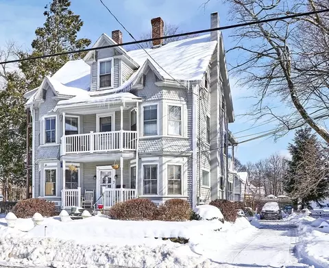 9 Arlington St, Leominster, MA 01453