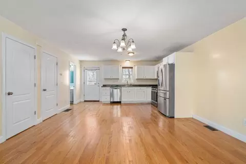 6 Weldon Ave # A, Worcester, MA 01607 photo 13