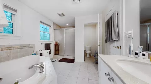 646 Central Ave #646, Needham, MA 02494 photo 7