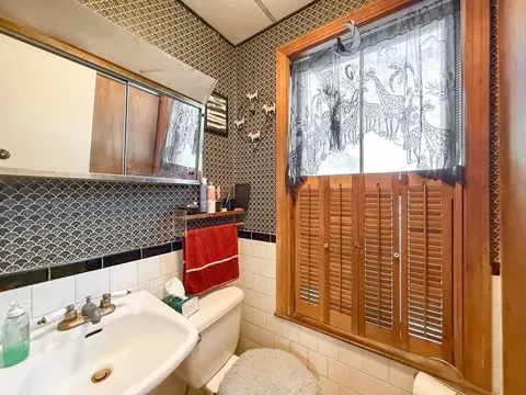 97 West St, Randolph, MA 02368 photo 11
