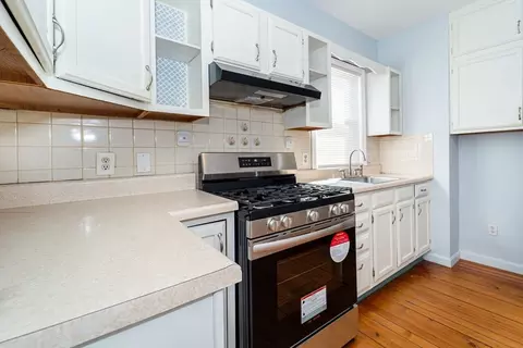 224 Grinnell St, Fall River, MA 02721 photo 15