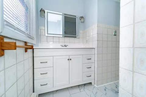 224 Grinnell St, Fall River, MA 02721 photo 7