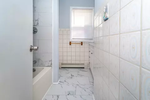 224 Grinnell St, Fall River, MA 02721 photo 6