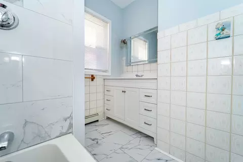 224 Grinnell St, Fall River, MA 02721 photo 5