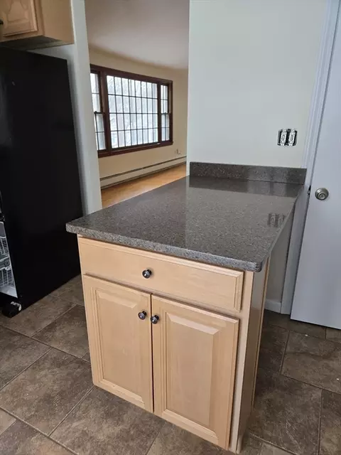 Kitchen - 60 Maverick St, Marblehead, MA 01945 photo 3 of 3