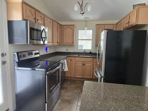 Kitchen - 60 Maverick St, Marblehead, MA 01945 photo 1 of 3