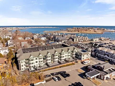 91 Front St #204, Scituate, MA 02066