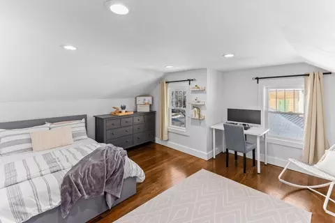 Bedroom - 7 Cedar Ter, Milton, MA 02186 photo 3 of 4