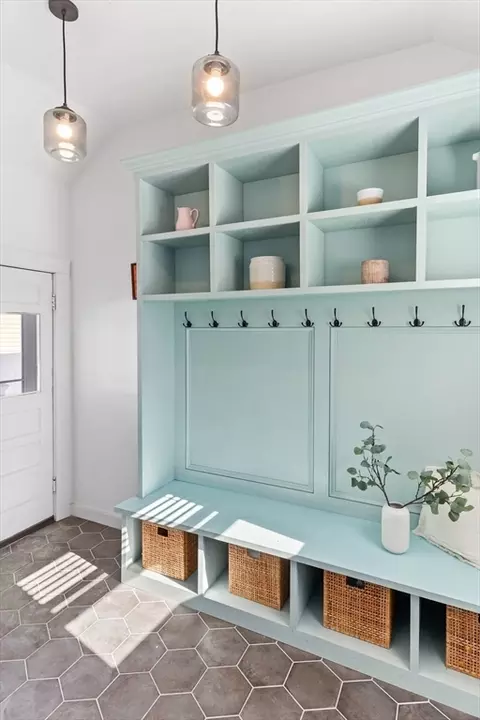 Entry Way - 7 Cedar Ter, Milton, MA 02186 photo 1 of 2