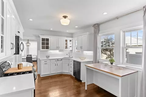 Kitchen - 7 Cedar Ter, Milton, MA 02186 photo 1 of 2