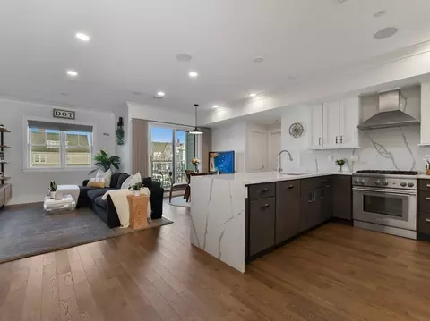 10 Sydney St #5, Boston, MA 02125