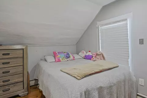 Bedroom - 576 Crescent St, Athol, MA 01331 photo 4 of 9