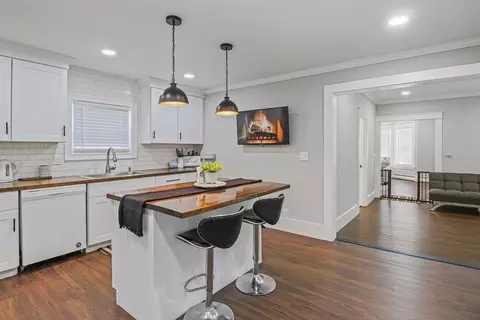 Kitchen - 576 Crescent St, Athol, MA 01331 photo 3 of 4