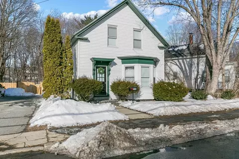 Exterior - 576 Crescent St, Athol, MA 01331 photo 3 of 6
