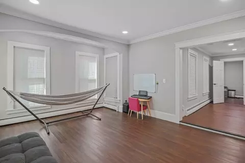 Entry Way - 576 Crescent St, Athol, MA 01331 photo 8 of 11