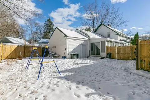 Exterior - 576 Crescent St, Athol, MA 01331 photo 5 of 6