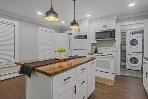 Kitchen - 576 Crescent St, Athol, MA 01331 photo 4 of 4