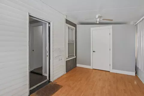 Entry Way - 576 Crescent St, Athol, MA 01331 photo 11 of 11