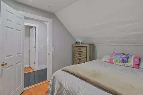Bedroom - 576 Crescent St, Athol, MA 01331 photo 3 of 9