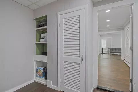 Entry Way - 576 Crescent St, Athol, MA 01331 photo 10 of 11