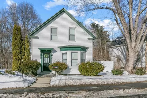 576 Crescent St, Athol, MA 01331