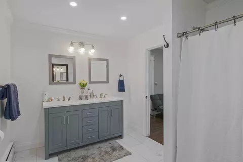 Bath - 576 Crescent St, Athol, MA 01331 photo 2 of 3