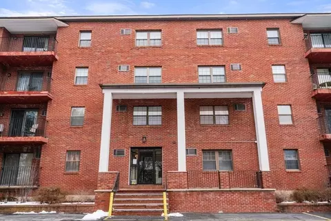 16 Winter St #41C, Waltham, MA 02451