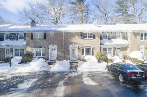 173 Fieldstone Dr #173, Londonderry, NH 03053