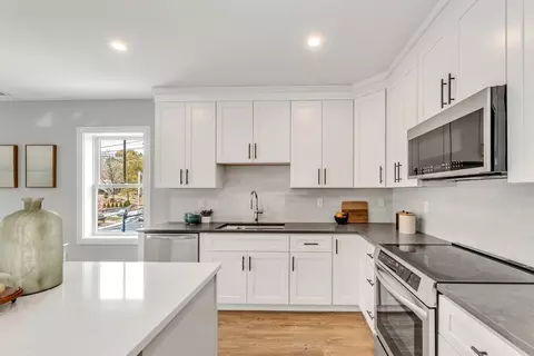 1000 Washington St #212, Dedham, MA 02026