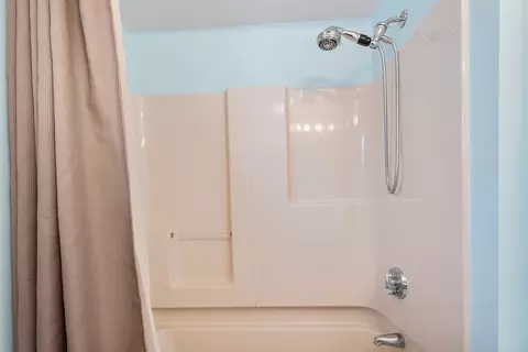 10 Hancock St, Reading, MA 01867 photo 24