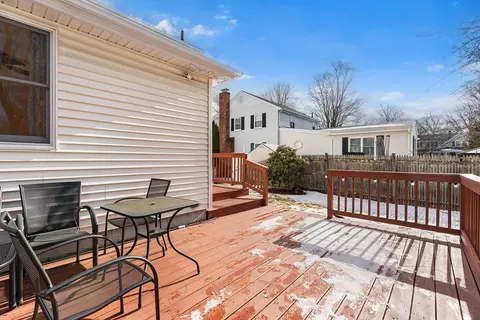 10 Hancock St, Reading, MA 01867 photo 36