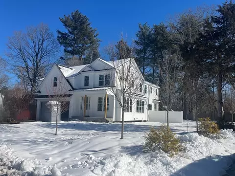 12 Wildon Rd, Wellesley, MA 02482