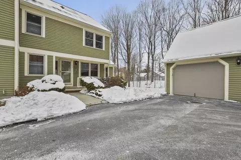 18 Fieldstone St #18, Upton, MA 01568 photo 3