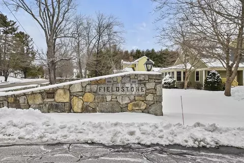 18 Fieldstone St #18, Upton, MA 01568 photo 4