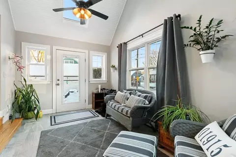 205 E Lothrop St, Beverly, MA 01915 photo 13