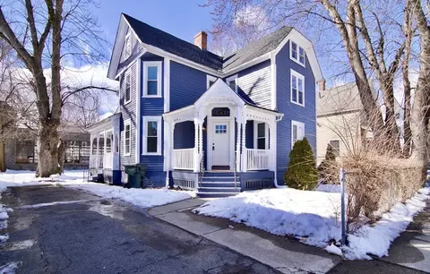 104 Andrew St, Springfield, MA 01109