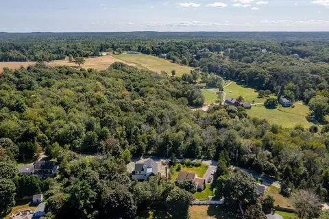 8 Elizabeth Ln, Hingham, MA 02043 photo 30