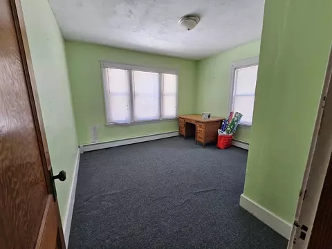 33 Bristol St, Worcester, MA 01606 photo 6