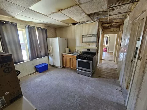 33 Bristol St, Worcester, MA 01606 photo 15