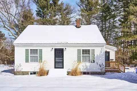 163 Dunstable Rd, Chelmsford, MA 01863