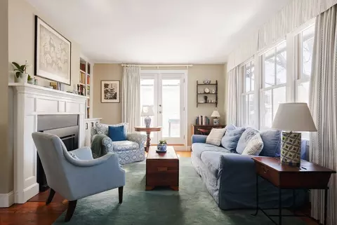 77 Grozier #2, Cambridge, MA 02138
