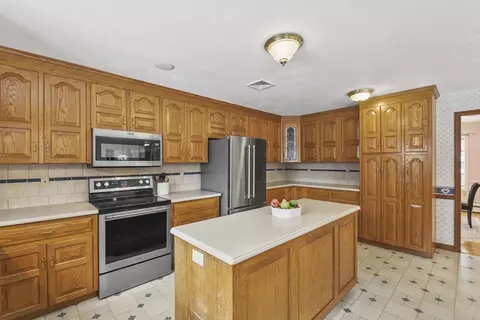 45 Mendon St, Upton, MA 01568 photo 10