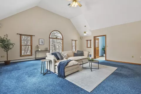 45 Mendon St, Upton, MA 01568 photo 18