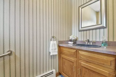 45 Mendon St, Upton, MA 01568 photo 21