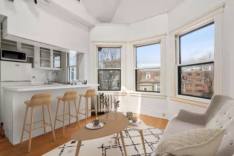 14 Remington St #23, Cambridge, MA 02138