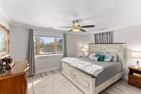 Bedroom - 27 Harrison Ave, Bourne, MA 02532 photo 2 of 5