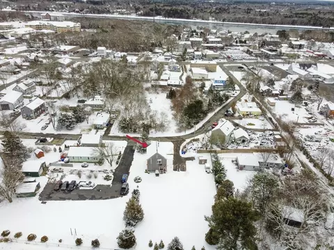 View/Area - 27 Harrison Ave, Bourne, MA 02532 photo 3 of 3