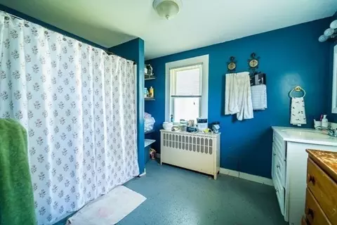 Bath - 13 Sawyer St, Wareham, MA 02571 photo 4 of 7